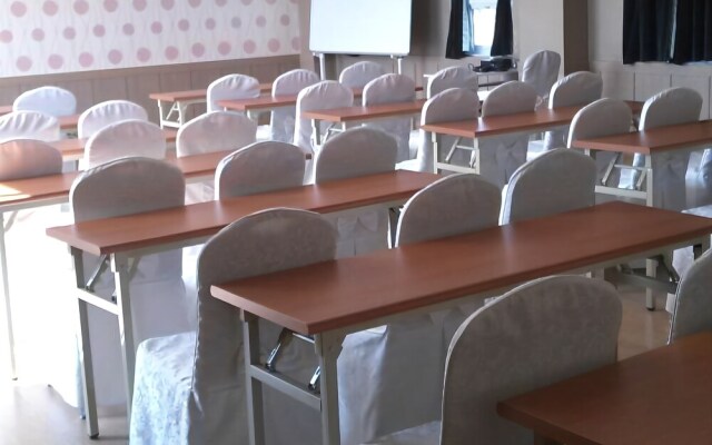 Muui Seaside Hotel