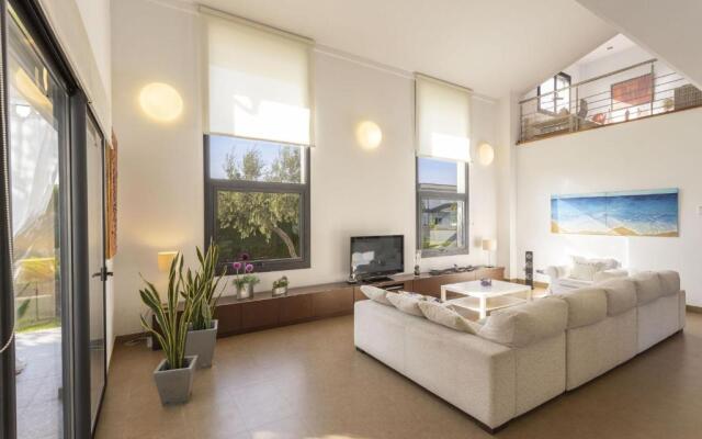 Villa Angela Family Suite