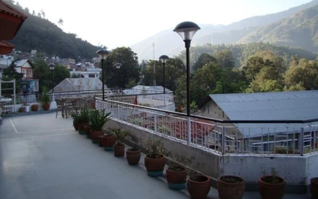 Hotel Aroma Palace