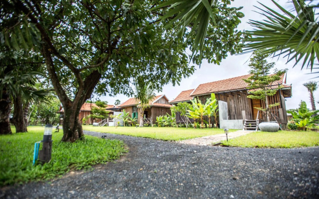 Kampot River Residence