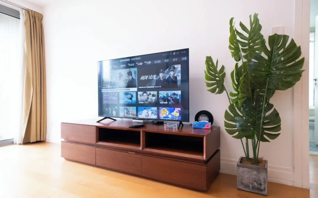 Tyms Modern 2BR 1BA Suite Xujiahui Malls