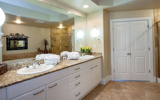 Crd0202 4 Bedroom Condo