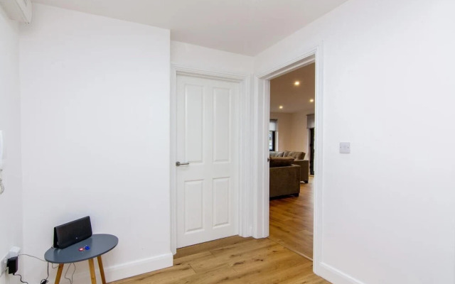 Stunning 2bed Flat in Bond House