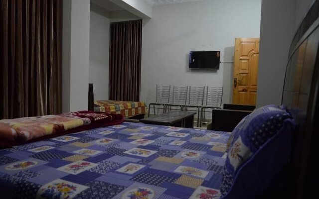 Hotel Crown City Muzaffarabad