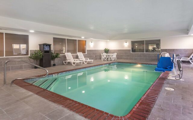 MainStay Suites Lebanon - Nashville Area