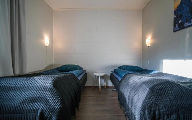 Foxtail Apartment