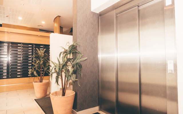 Terres de France - Appart'Hotel Quimper