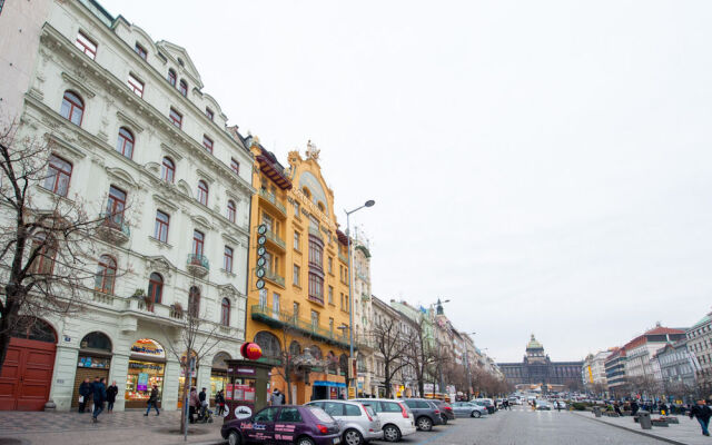 Wenceslas Square Top Apartment