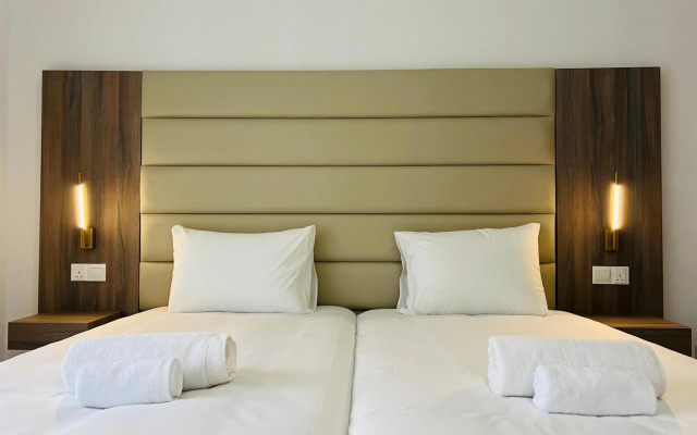 Marlita Beach Hotel Apartments
