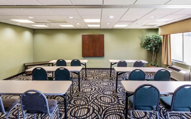Holiday Inn Spartanburg Northwest by IHG