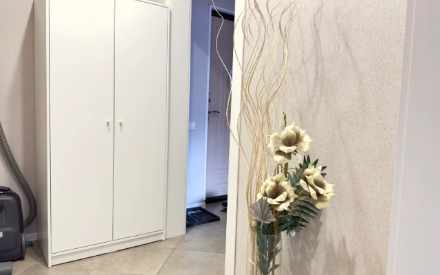 Apartments on Albert Kamaleev Avenue 32