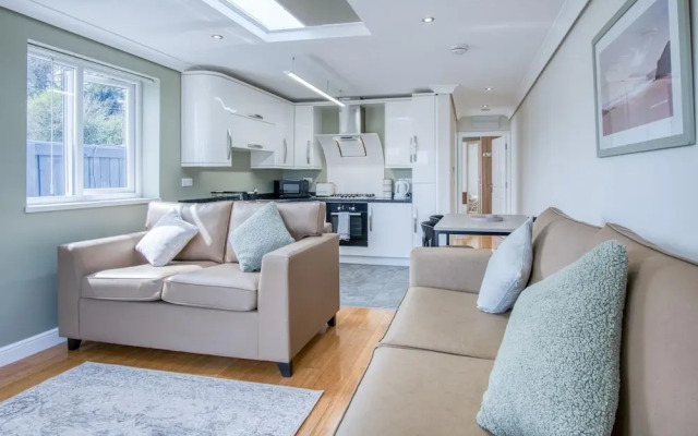 Ridgeway Hideaway - 1 Bedroom Holiday Home - Manorbier