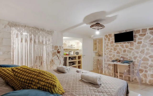 Maison 43 Ostuni With Indoor Pool