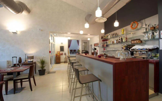 Auberge Denena Logis