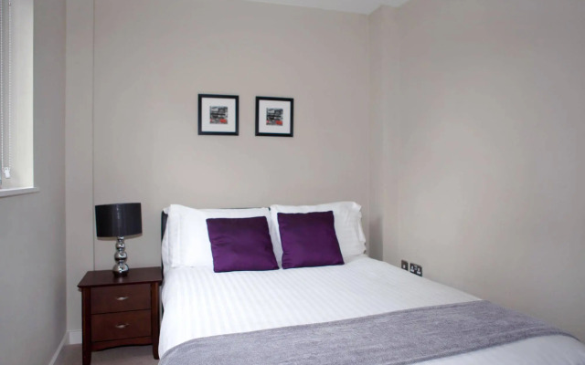 Victoria One Apartment