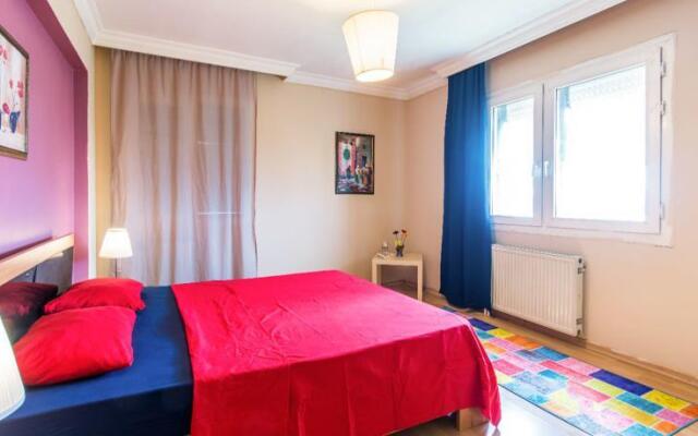 Ada House Bornova 1