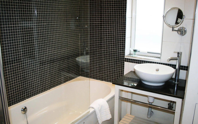 Chelsea Cloisters Serviced Apartments