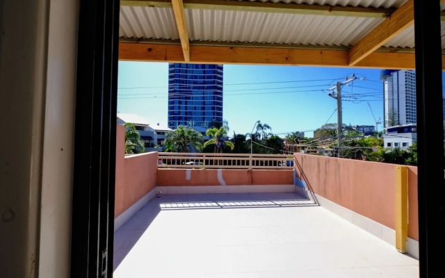 El Dorado Apartments