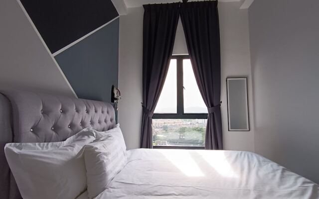 The Horizon Ipoh L15 by Grab A Stay
