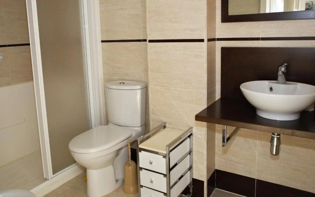 AT175 Nova Torredembarra