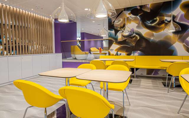Prize by Radisson, Bern City