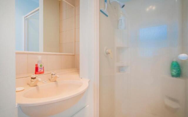 The Bach - Whangamata Holiday Home