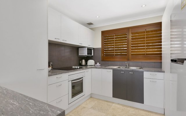 A Superb Location for Enjoying the Best of Noosa - Unit 2/69 Noosa Parade