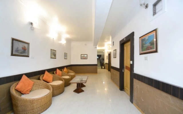 OYO Flagship 29078 Hussainpura Hukam Singh Road
