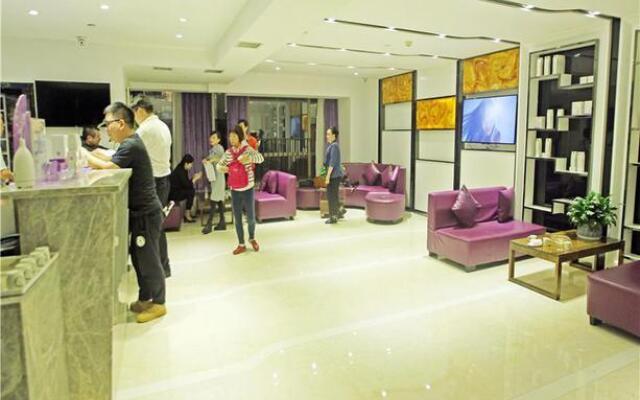 Lavande Hotel Guiyang Flower Orchard Fortune Plaza