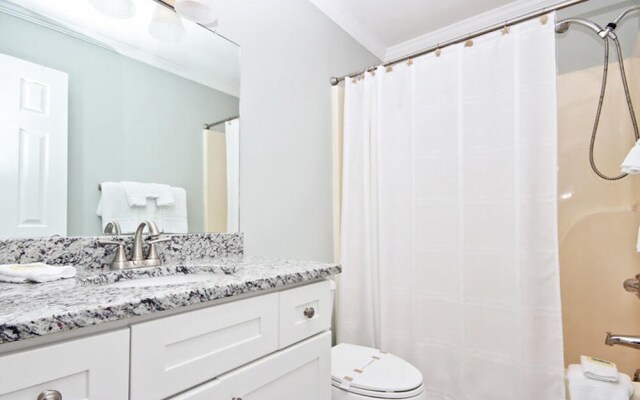 Laguna Bella by Youngs Suncoast