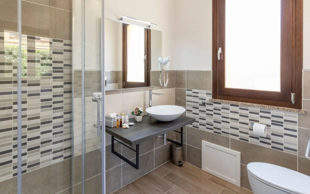 Apartment With Exclusive Swimming Pool