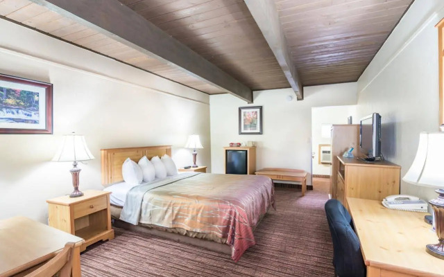 Teton West Motel
