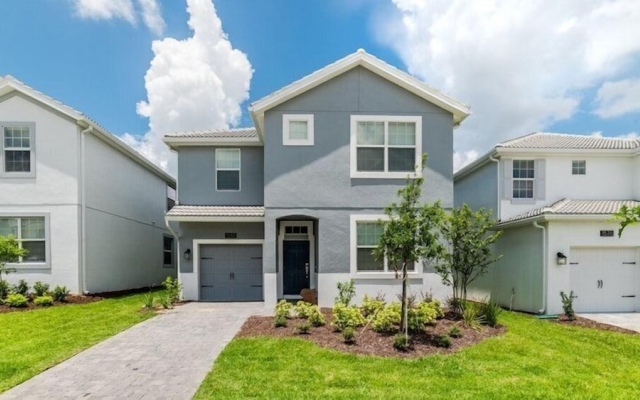 6BR Pool Home in ChampionsGate