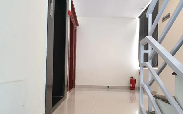 Fabhotel Sapphire Asta