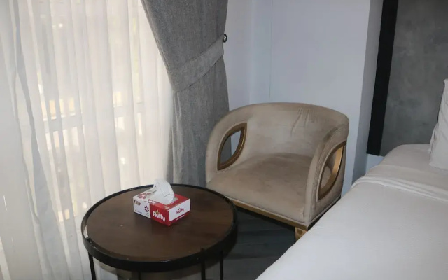 Three Trees Hotel
