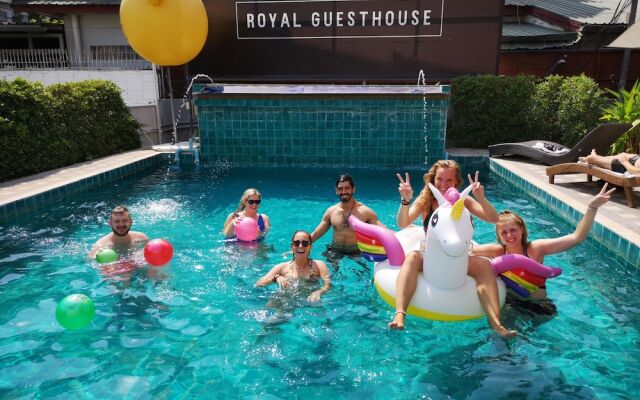 Royal Night Bazaar Hotel