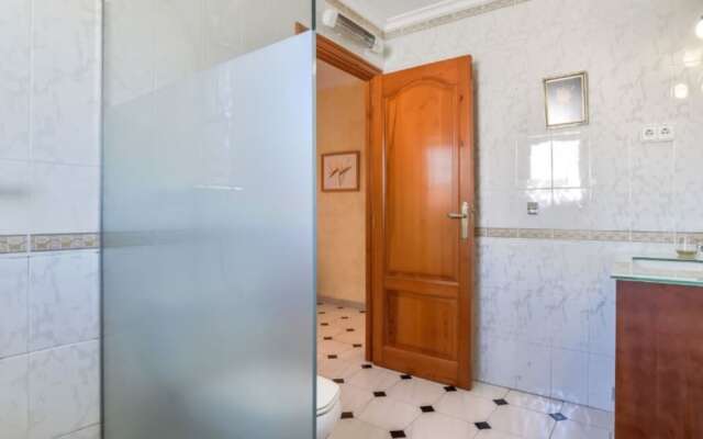 Villa - 3 Bedrooms with Pool - 106410