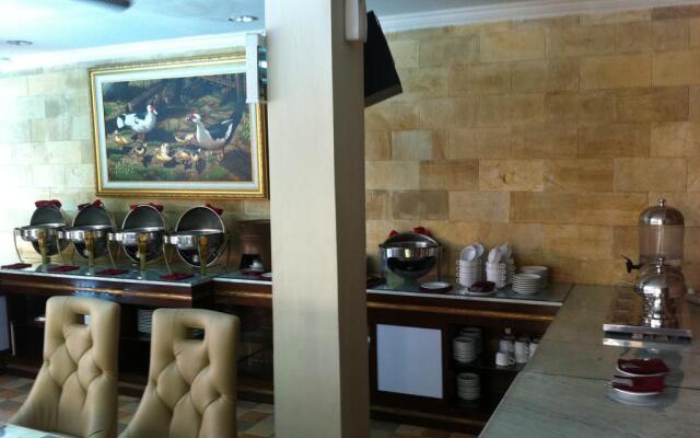 Hotel Indah Palace Yogyakarta