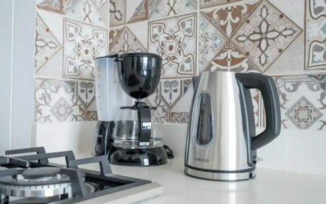 Modern 1 BR Barranco Apartment High Floor