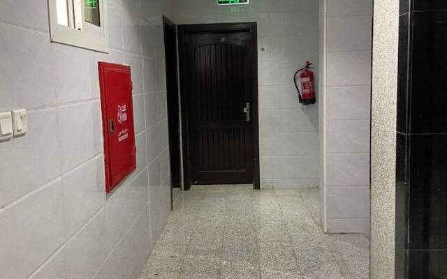 OYO 660 Taj Sabaa Apartments