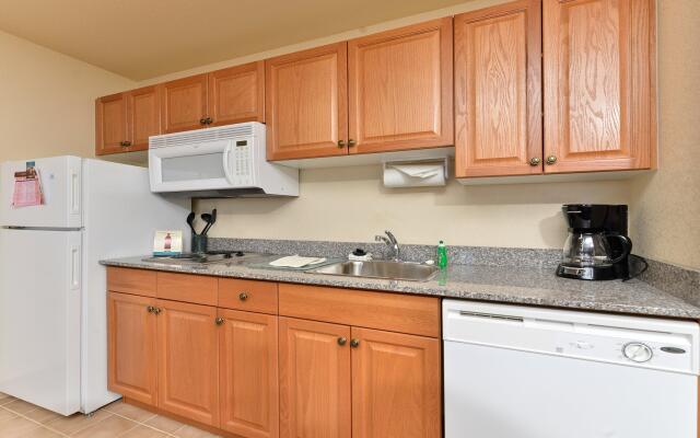 Staybridge Suites Calgary Airport by IHG