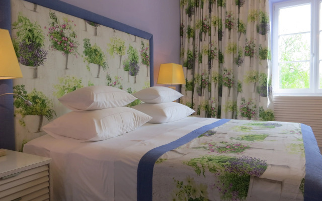 Hotel Lemongarden