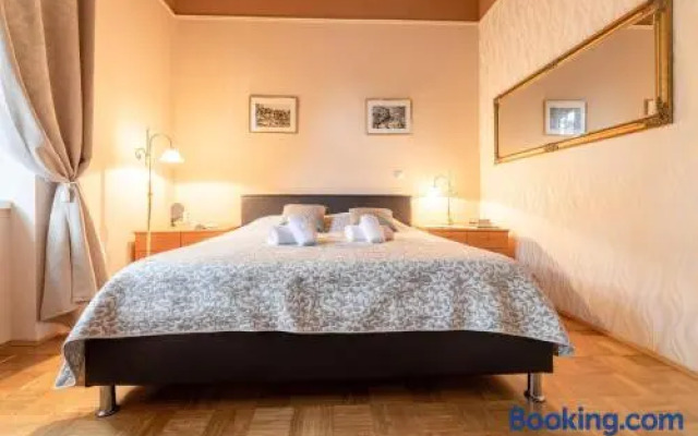 Apartments Villa Golf - Flucher Turizem