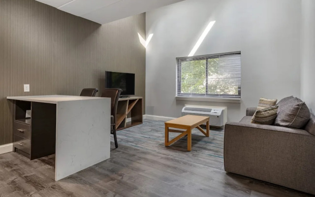Amwell Suites Somerset Bridgewater