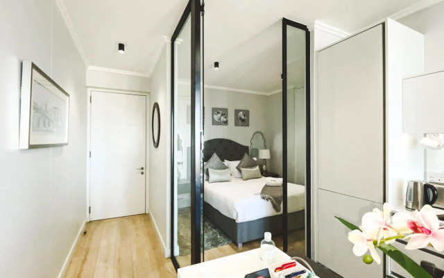 Ellipse Luxury High Rise Apartment