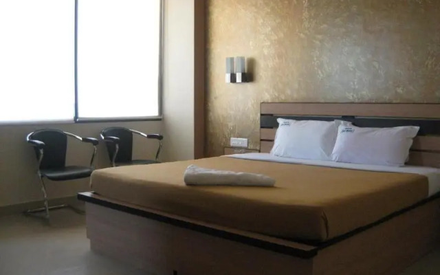 Sai Maa Hotel and Residency