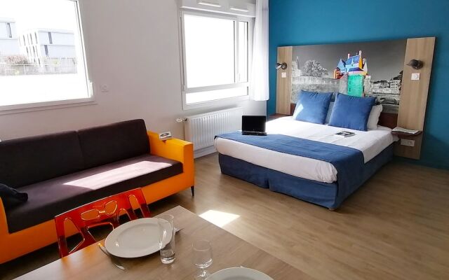 Appart-Hotel Mer & Golf City Ile de Nantes