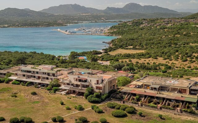 Rena Bianca House by Wonderful Italy