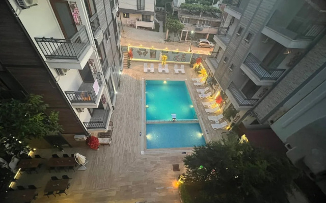 Li̇mon Otel Kiyiköy