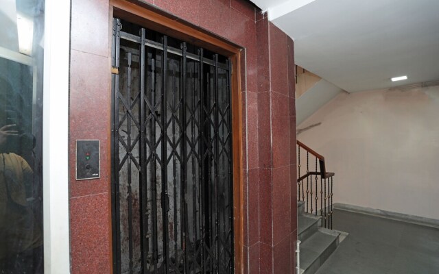 OYO 26143 Hotel Abedin